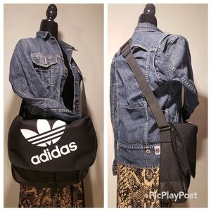 adidas Originals Messenger Bag